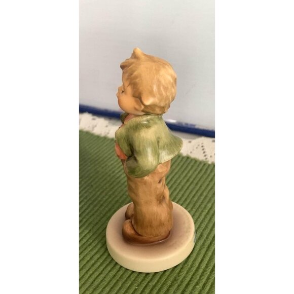 Hummel Goebel Steadfast Figure 848 with Box 4 inch tall - Picture 9 of 13